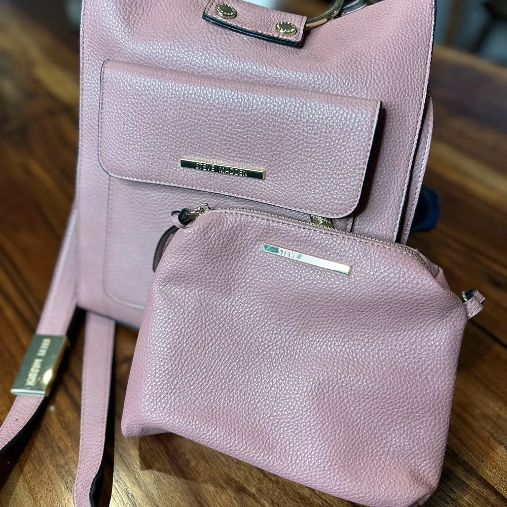 Steve Madden Pink Shoulder Bag Set with Modern Design - Picture 2 of 7